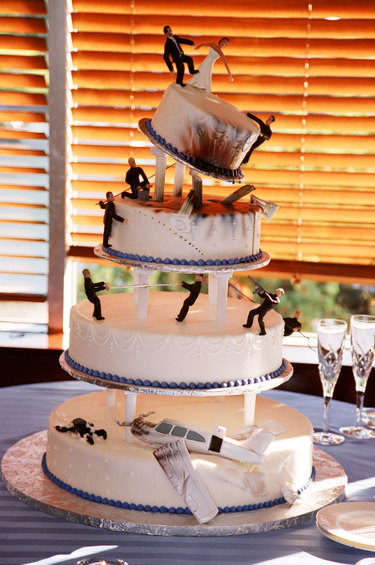 Art Wedding Cakes